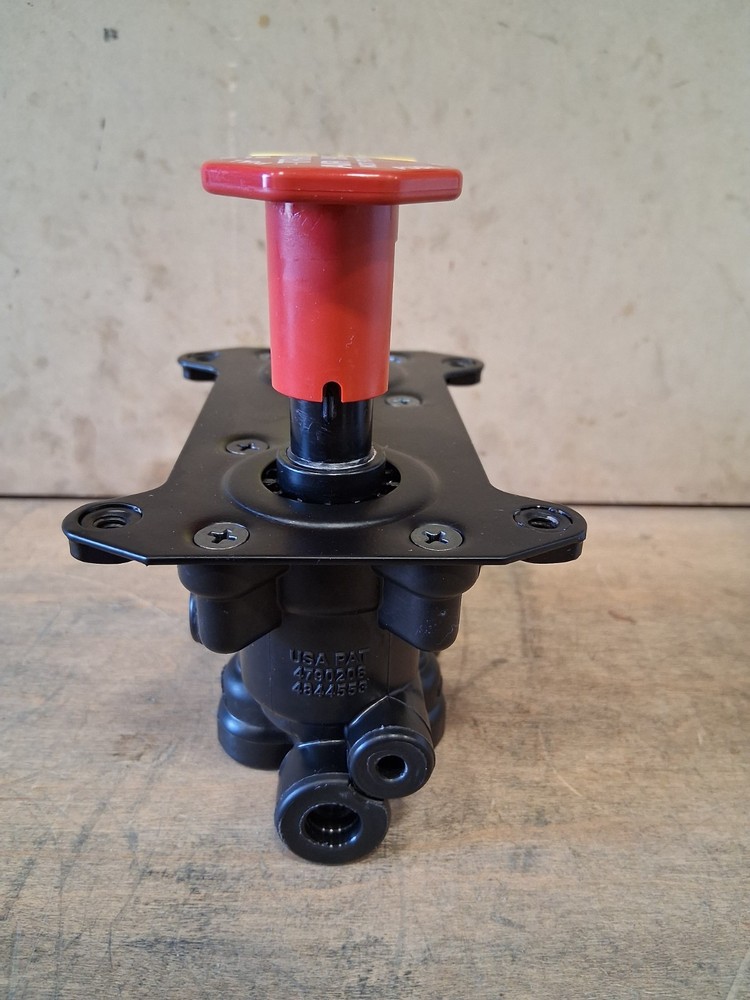 BENDIX DASH BRAKE VALVE 5005080 K033616