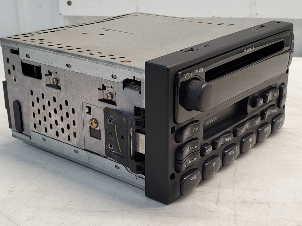 1998-2003 Ford F150 Ranger Explorer Excursion E-Van Radio CD OEM- XL2F-18C868-BB