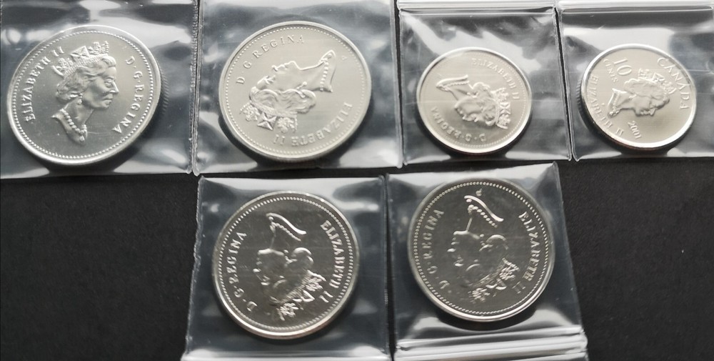 ***CANADA 2001 UNCIRCULATED COINS SET *** GOOD DEAL ***