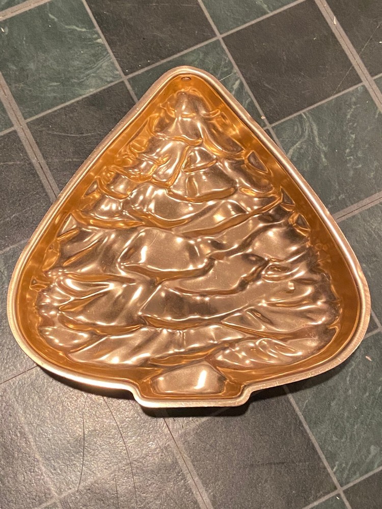 11" Copper Tree Shaped Cake Pan *Pre-Owned/Nice* ooo1