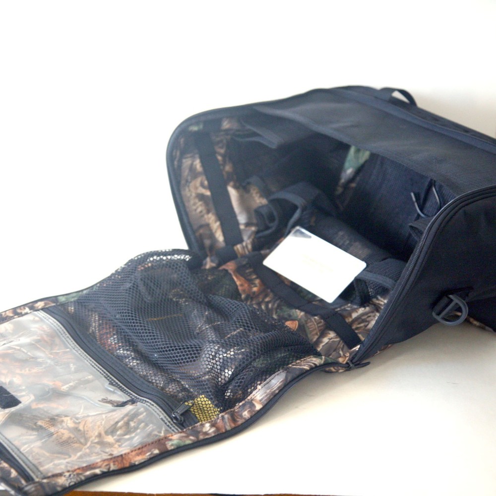 CABELA'S Utilitarian Organizer Medium Camouflage Toiletry Bag