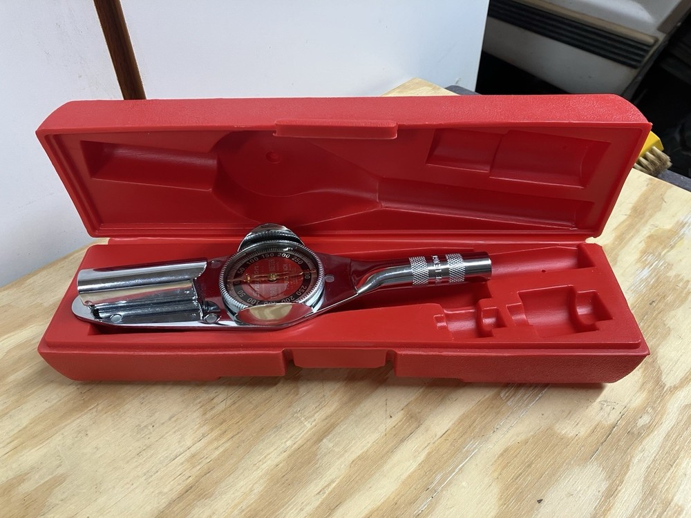 Snap On 3/8” Drive Torqometer With Working Light