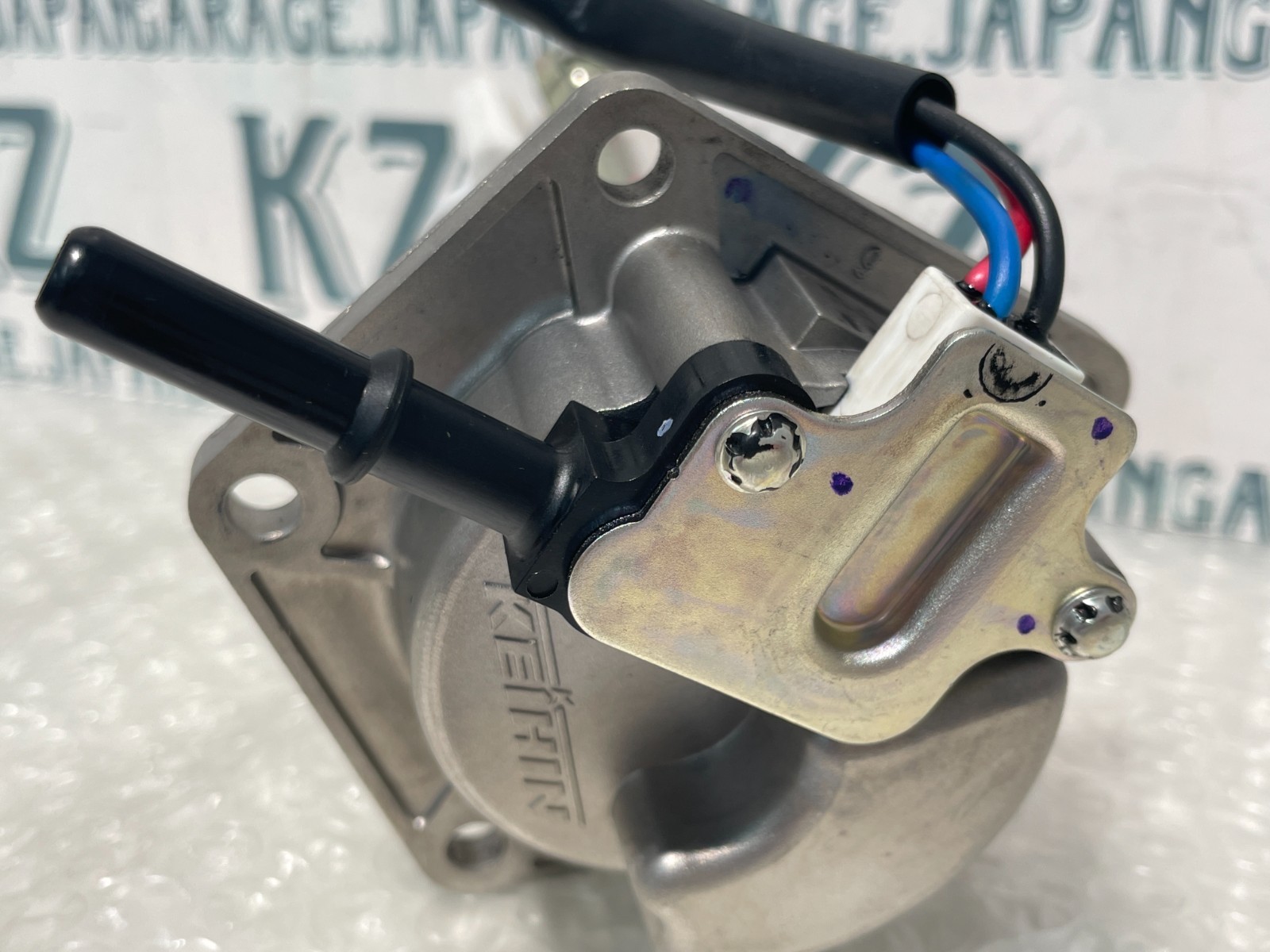 KAWASAKI GENUINE FUEL PUMP NEW 49040-0026 VERSYS 650 NINJA 650R 2006 - 2014 USED