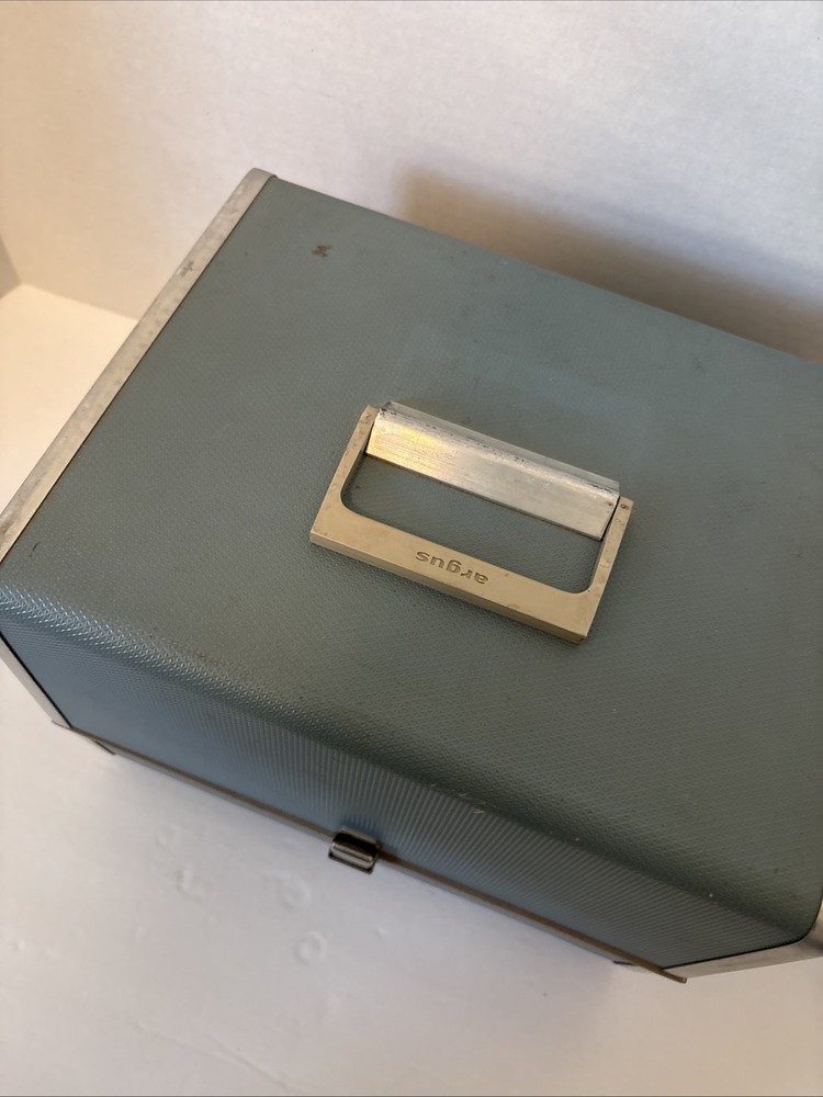 Vintage Argus 300 Model 38 Automatic Slide Projector with Carrying Case