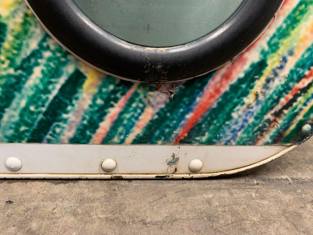 Peterbilt Door (606-13168)