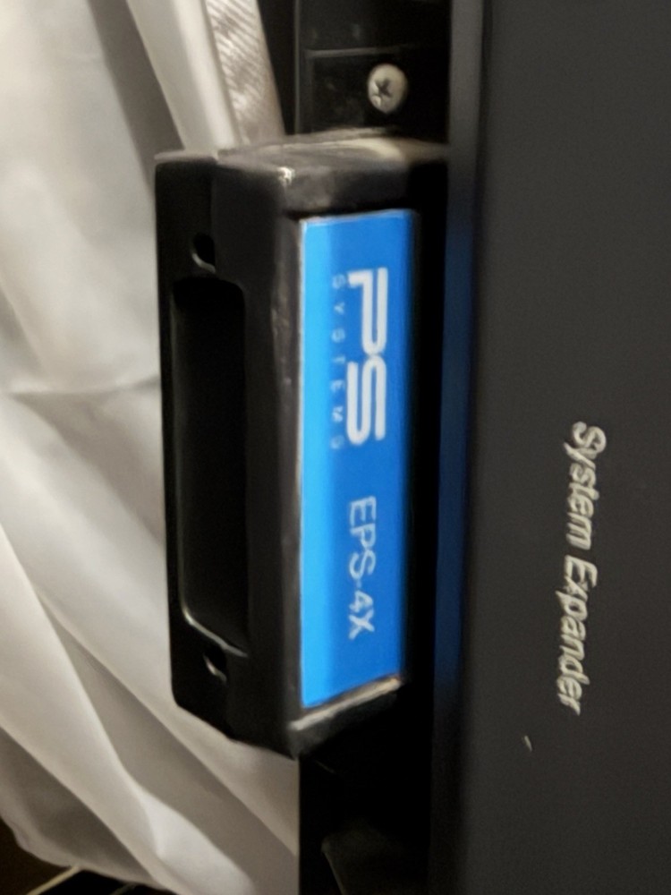 Ensoniq EPS Performance Sampler Keyboard with EPS - 4x Expansion