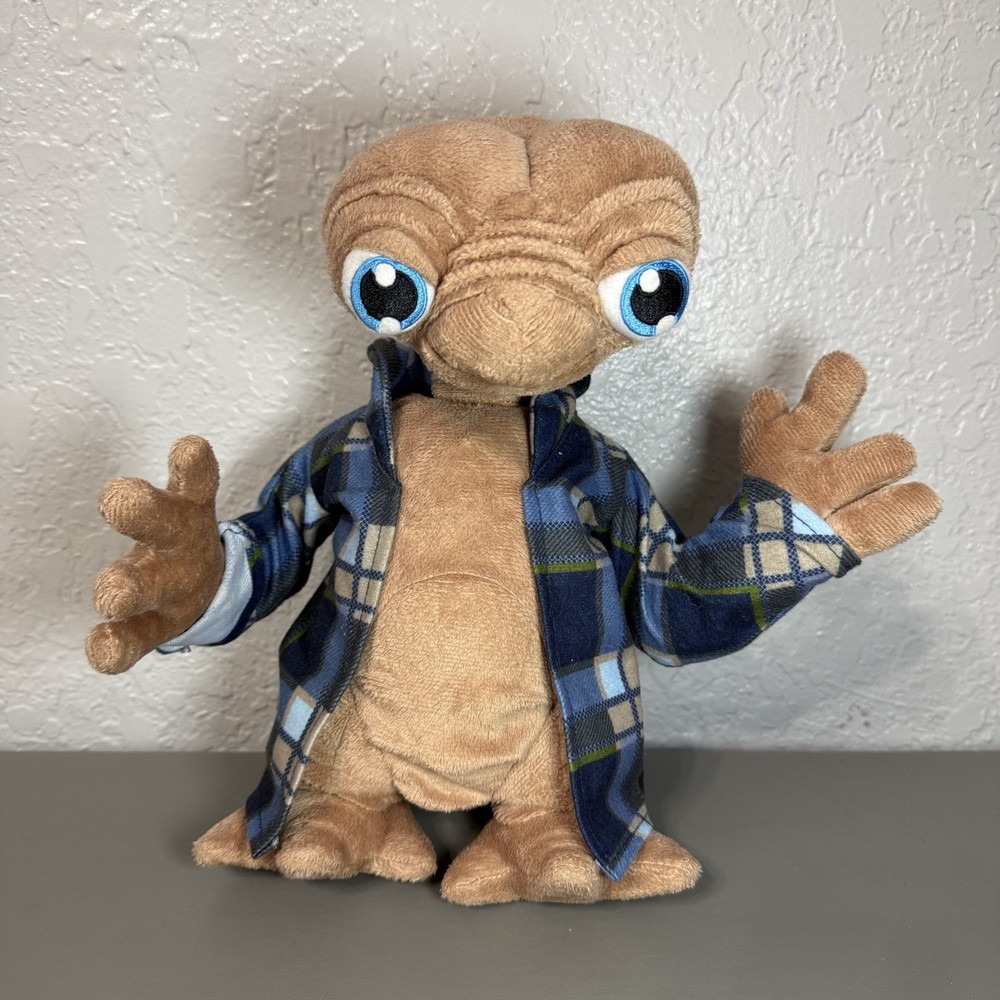 Universal Studios E.T. The Extra Terrestrial Blue Flannel Robe Plush Exclusive