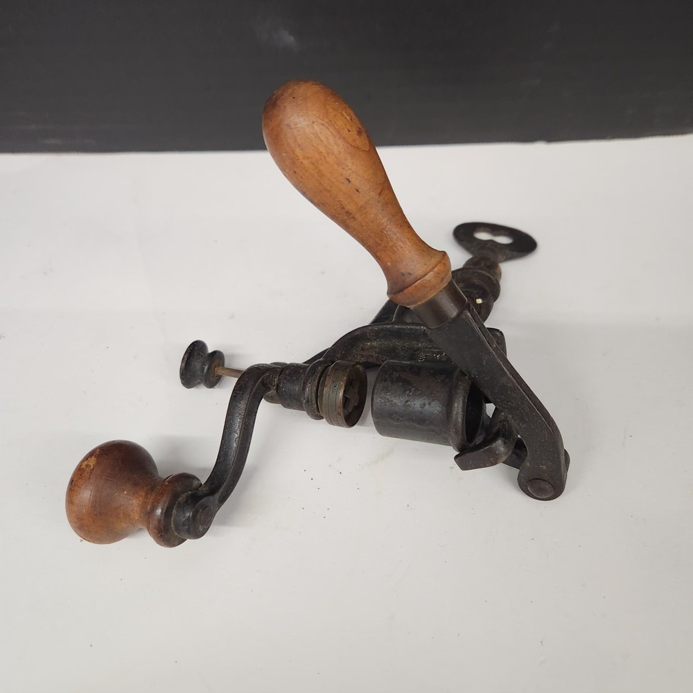 Antique Manual Shotgun Shell Loader