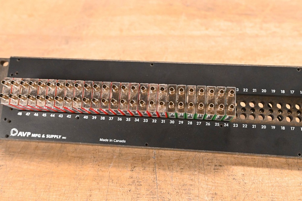 AVP 2RU 96-Point TT Bantam Patchbay w/ KMN75 & KM75 Modules CG01WE7
