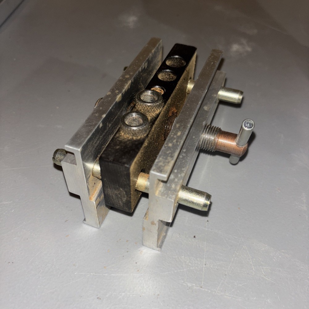 Dowl-it Self Centering Dowel Drill Guide Model No. 2000 Original Box