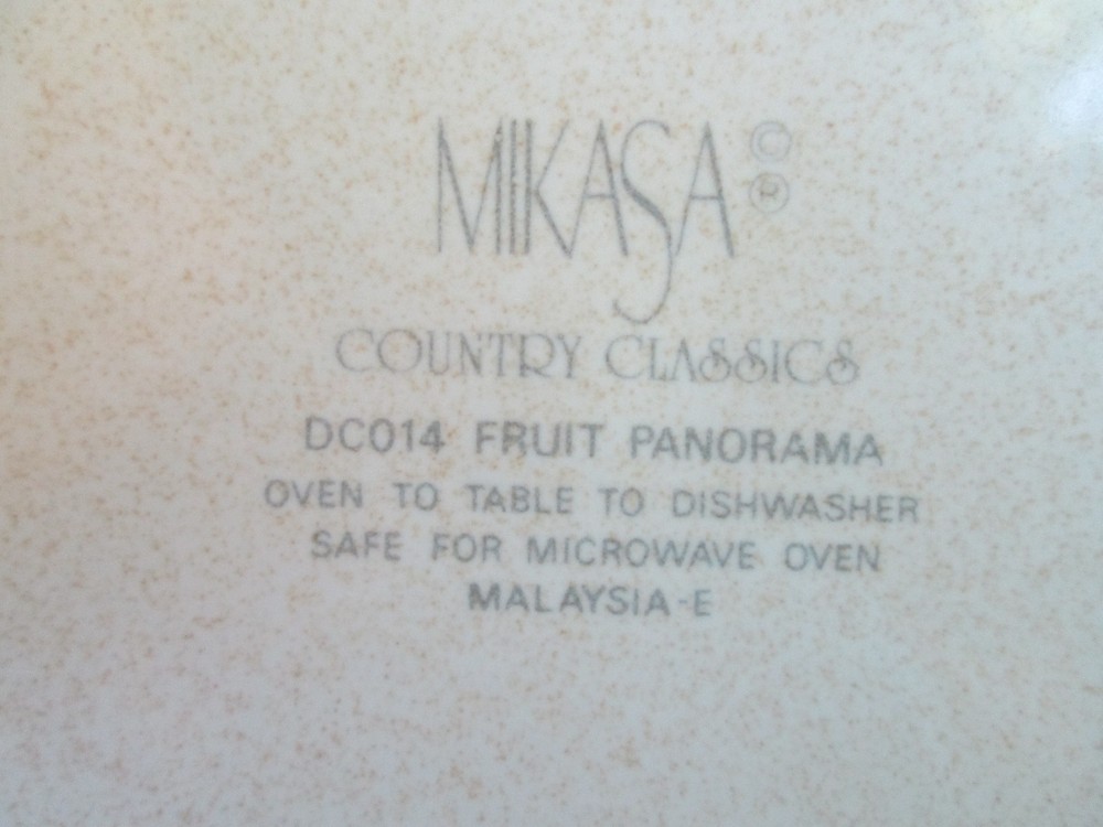 MIKASA FRUIT PANORAMA ROUND VEGETABLE BOWL - 10 1/2" - 0505J