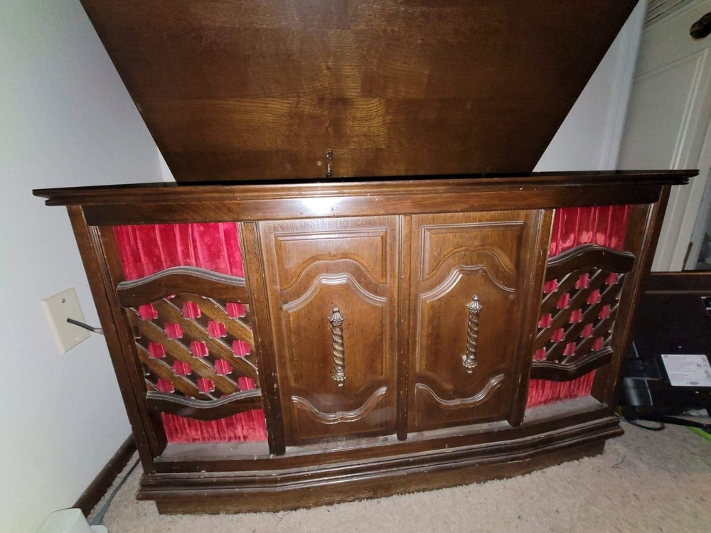 vintage stereo console