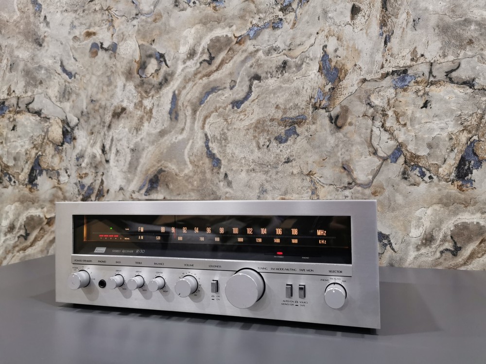 Sansui R-30 Stereo Receiver - Hifi Separate