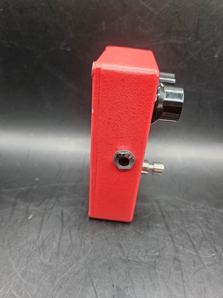 MXR DynaComp Compressor Guitar Effects Pedal