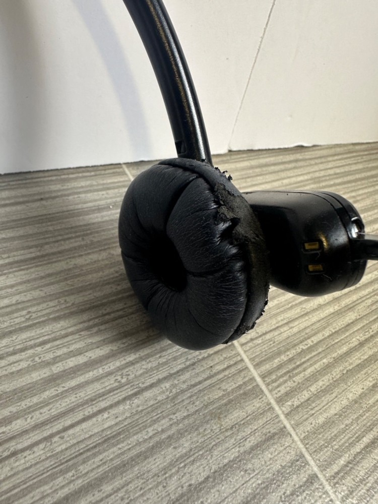 Plantronics CS540 Wireless Headset + Base - Office Headset – Tested Dect 6.0