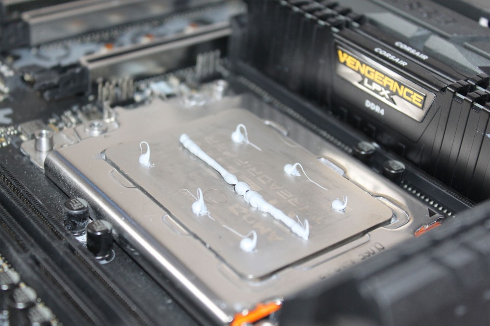 THERMAL HERO QUANTUM 2g Premium Thermal Paste CPU Overclocking for PS4/5 Xbox®