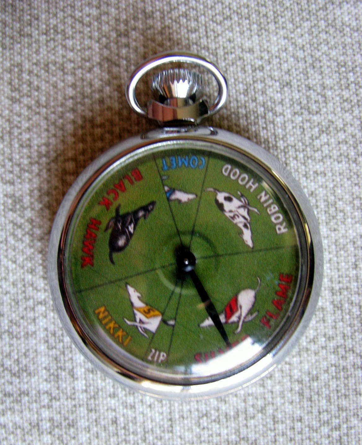 FINE GREY HOUND 6 DOG RACING POCKET WATCHSIZE VINTAGE MECHANICAL GAMBLING DEVICE
