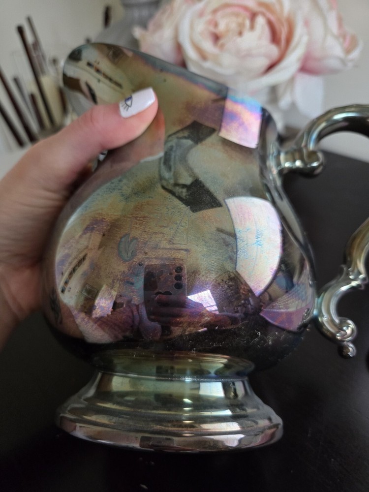 WALLACE SILVERPLATE WATER PITCHER 9432