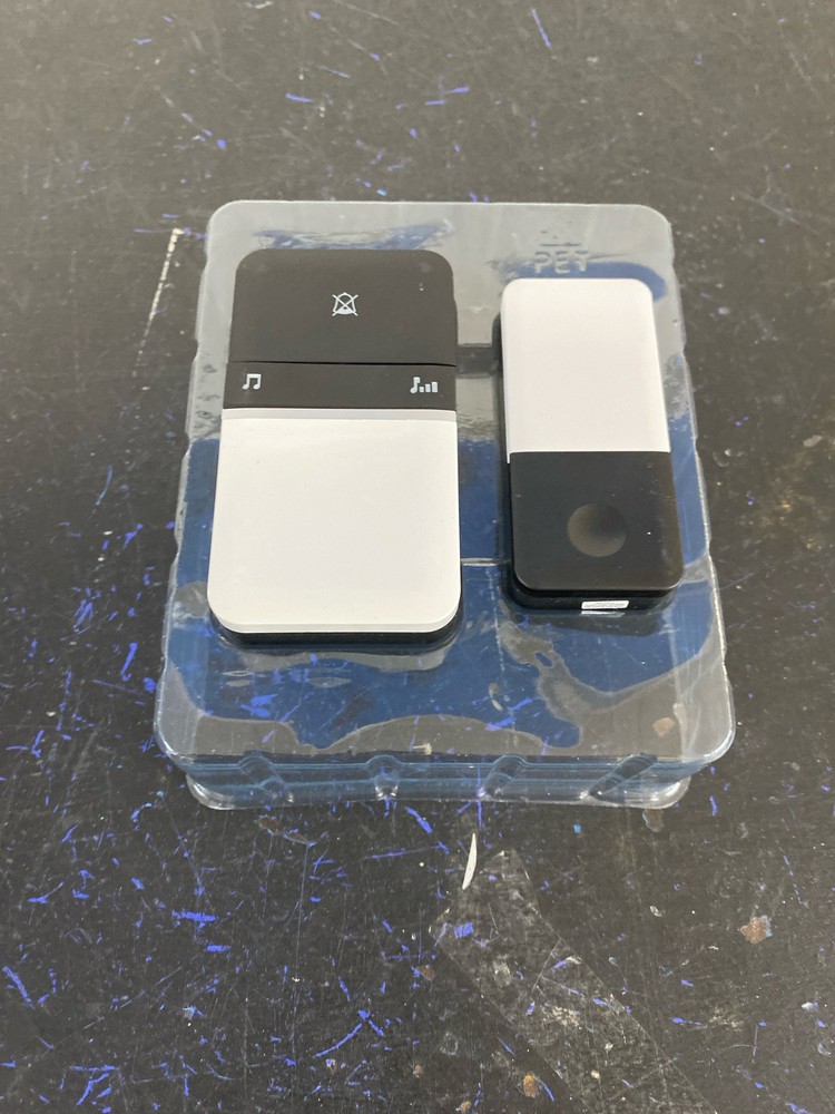 BUTTON PUSH KNTC W/PLG-N CHIME