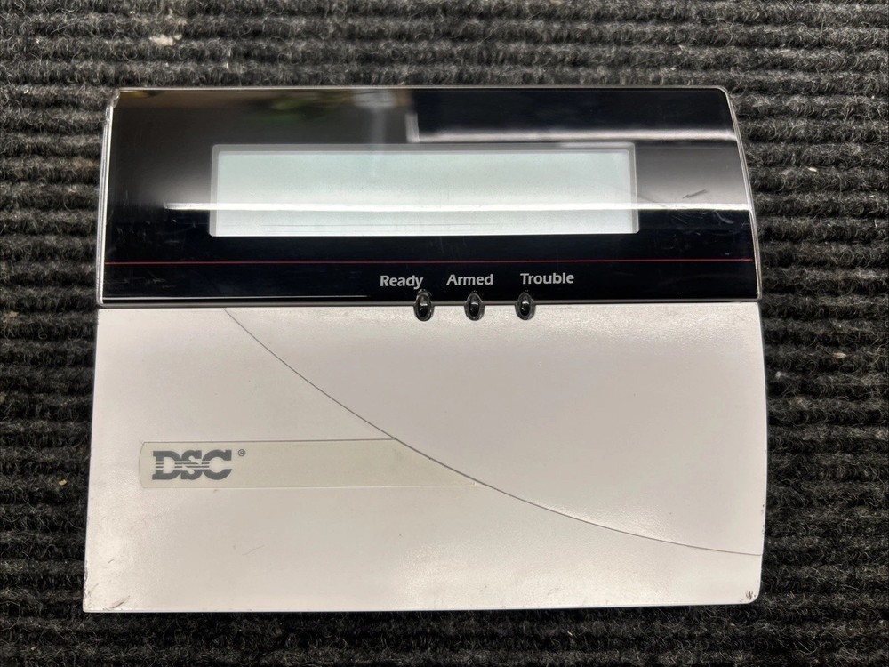 DSC PK5500 PowerSeries  LCD Security  Full-Message Keypad