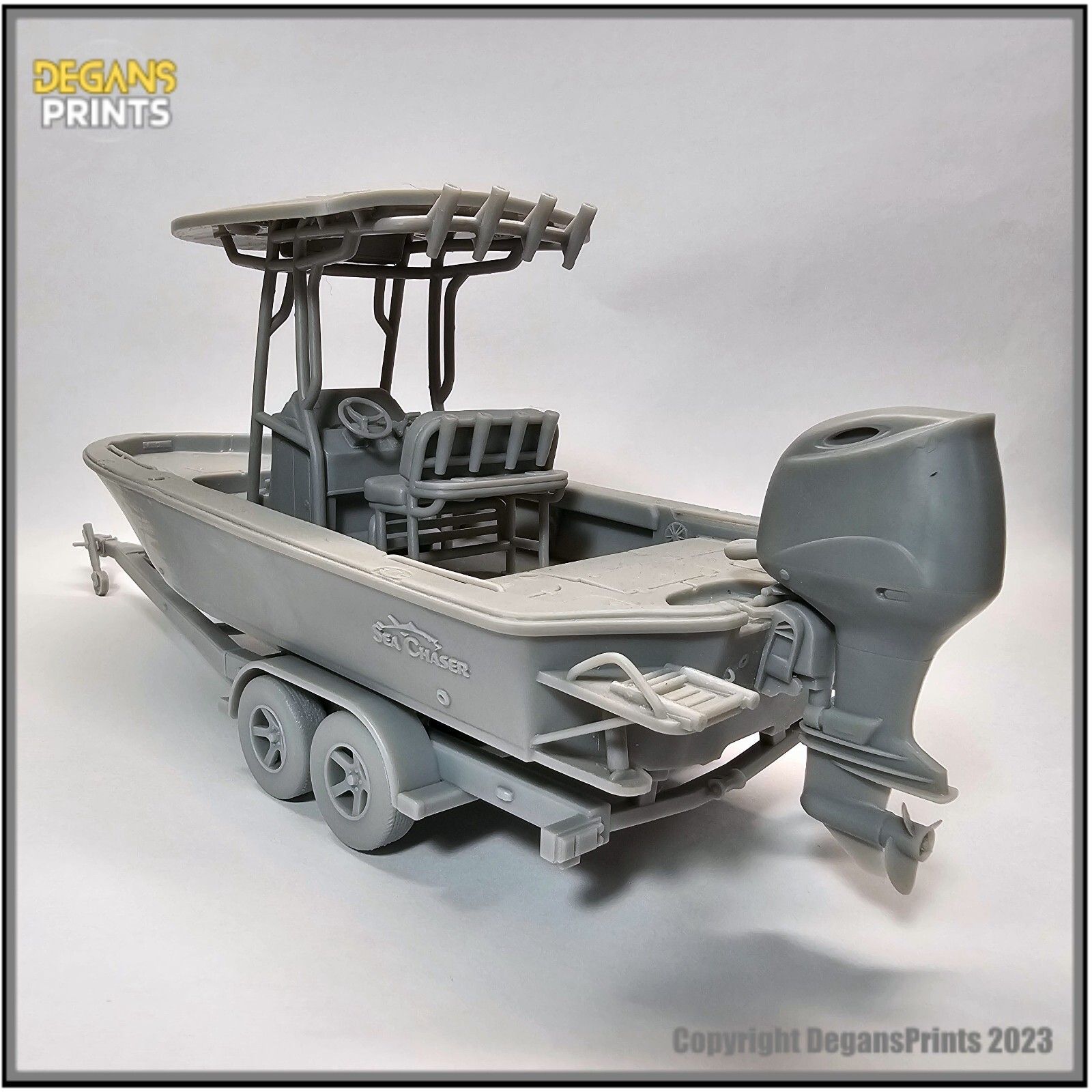 SeaChaser 23LX Center Console Boat Model and trailer kit 1-24 scale diorama boat