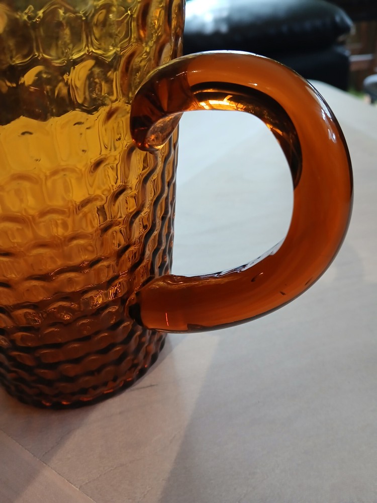 VTG lass Ware Applied Handle Pitcher 2 Goblets Honey Gold w/ Honey Comb Pattern