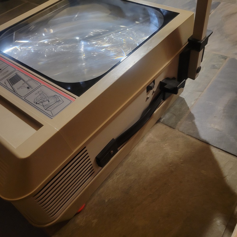 Vintage Apollo Eclipse AI 2000 Overhead Projector
