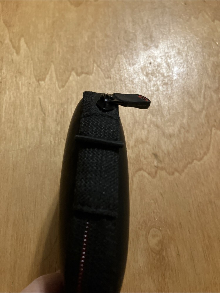 Beats by Dre Earbud Zip CASE ONLY - Black/Red