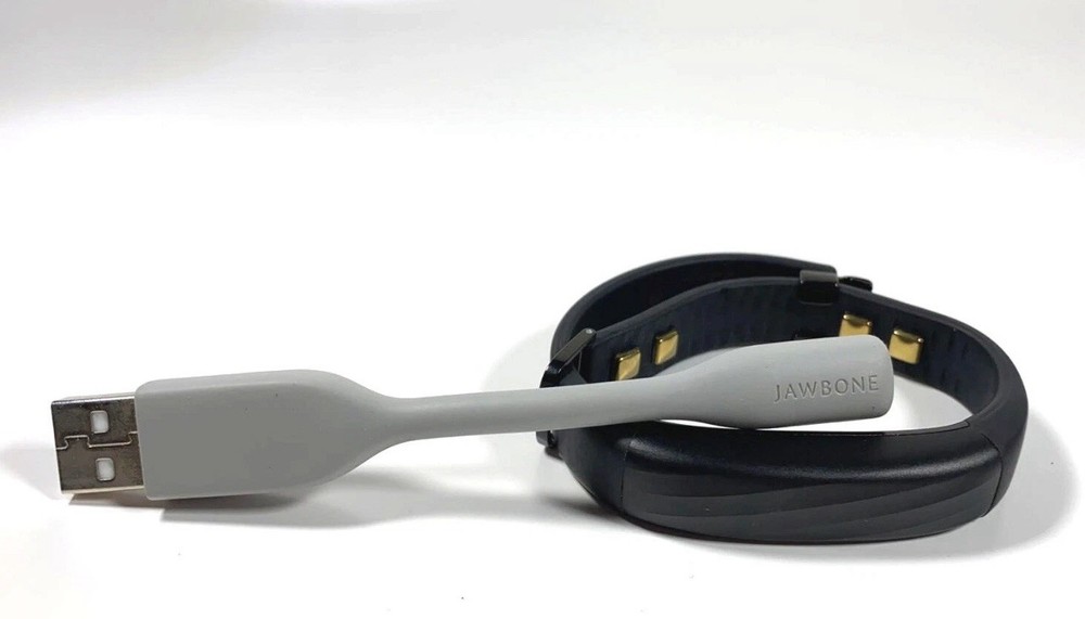 UP4 by Jawbone Heart Rate, Activity + Sleep Tracker - Black