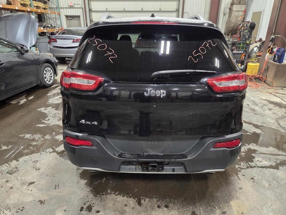 Camera/Projector Camera Front Behind Windshield Fits 14-18 CHEROKEE 1544135