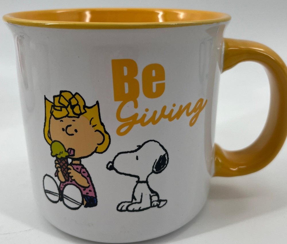 Peanuts -Snoopy and Sally Be Giving Camp Mug
