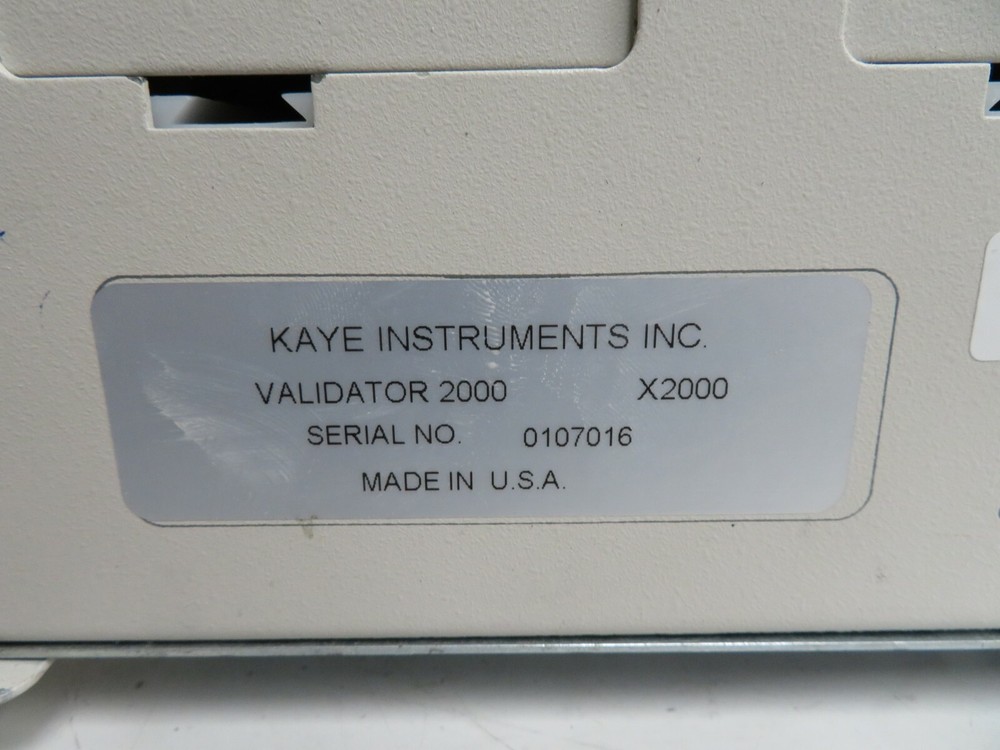 Kaye Instruments Validator Model 2000 X2000 - Dent on back of unit - OA37