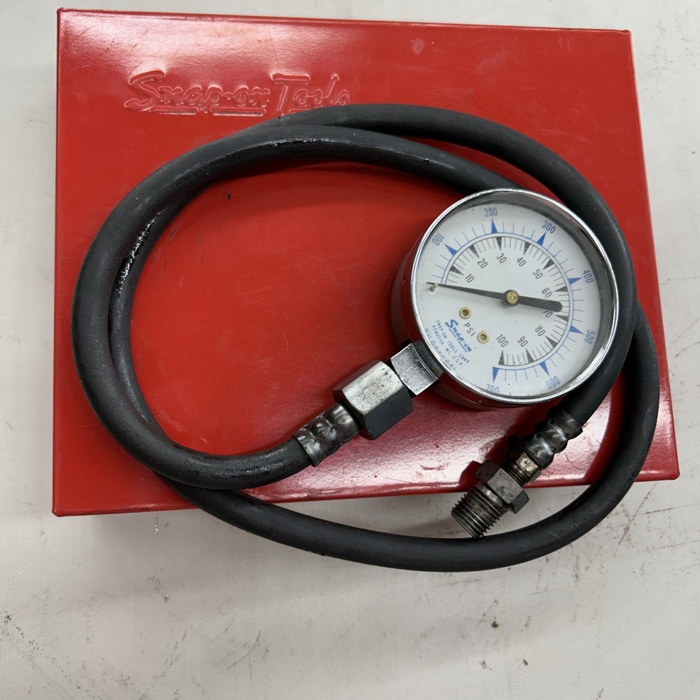 Snap-On Vintage Compression Test Kit w/ Storage
