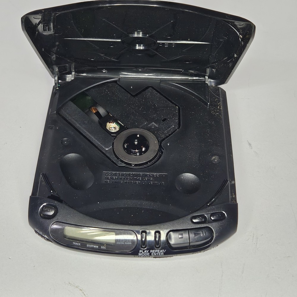 Vintage Sony D-131 Discman CD Compact Disc Player Tested