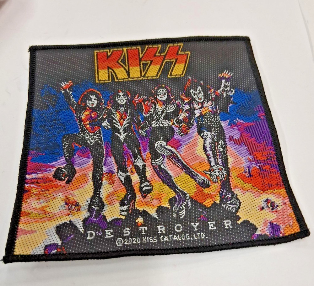 KISS PATCH NEW  RARE COLLECTABLE PRINTED ENGLISH IMPORT