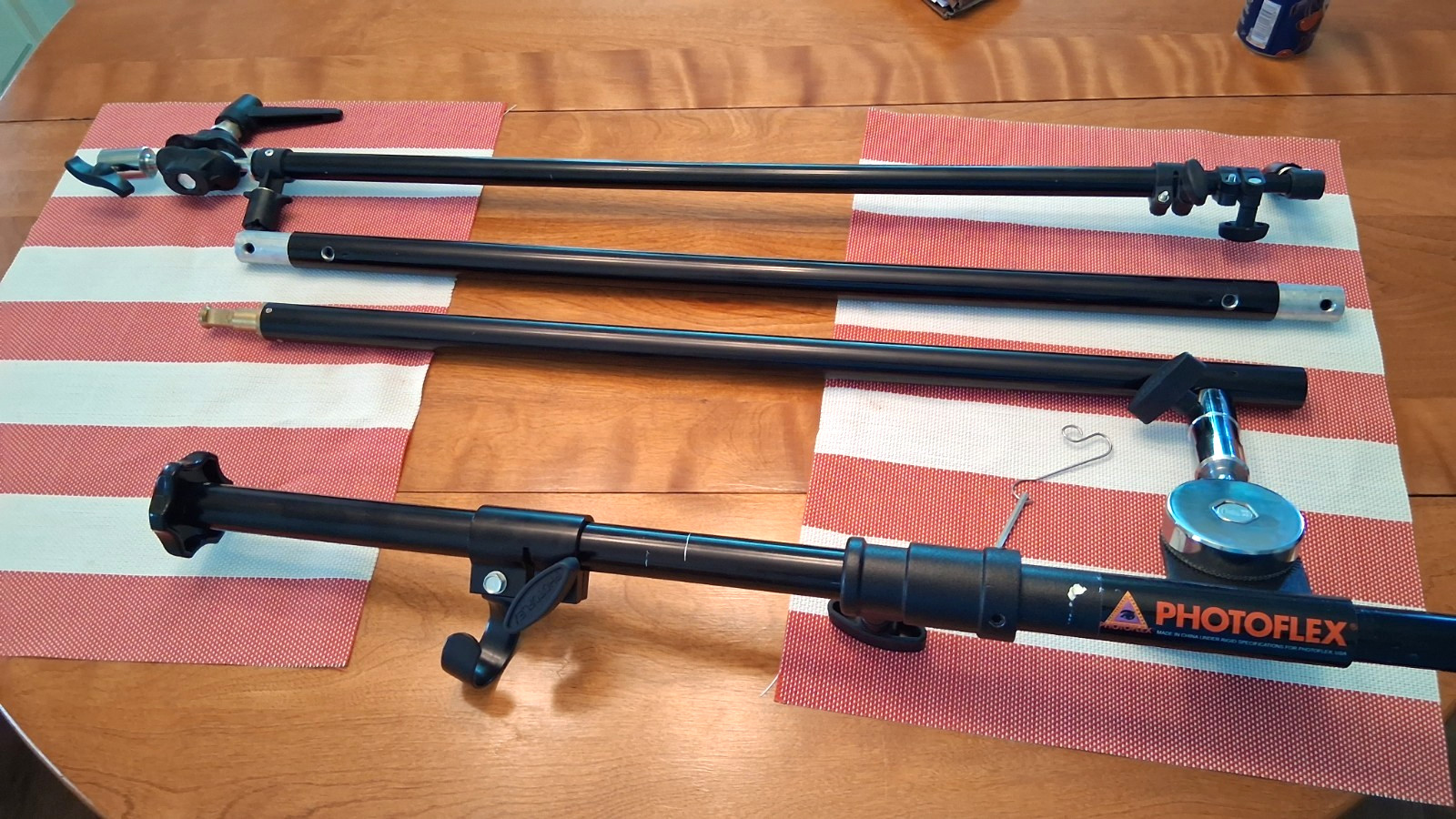 PhotoFlex Professional Boom Arm or Light Stand Extension - Looong - LOOK