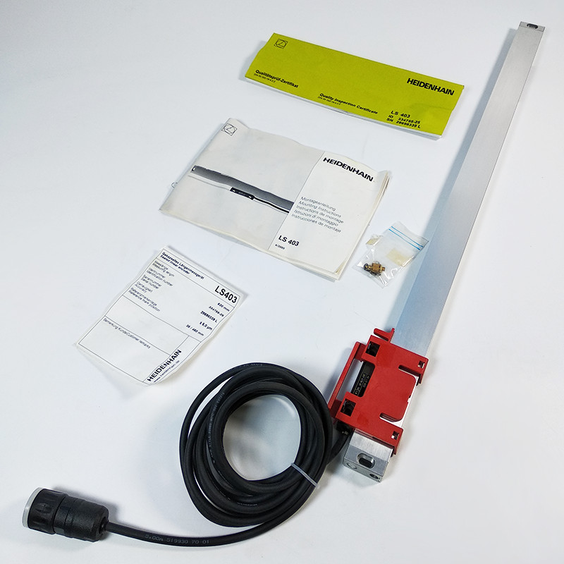 NIB HEIDENHAIN linear encoder LS 403    ML520mm