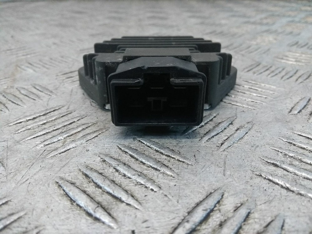 1999 HONDA FORESIGHT 250 RECTIFIER REGULATOR