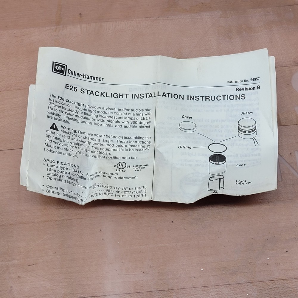 EATON E26BL Stacklight Base, 250V Max , Uimp 1.5kV - NEW