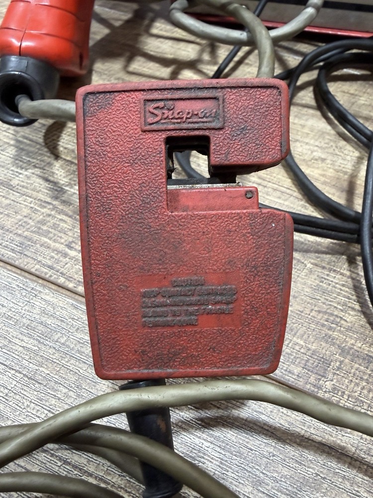 SNAP-ON MT-441 Ignition Advance Meter And Timing Light Kit UNTESTED.