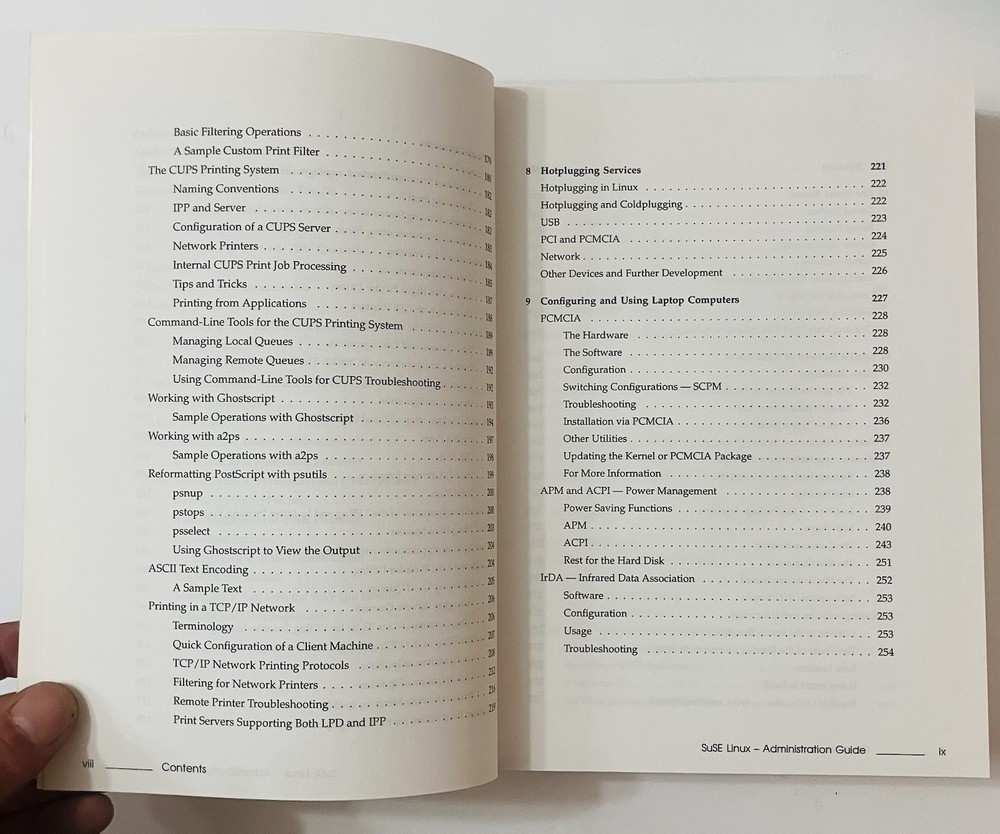 SuSE Linux 8.2 Administration Guide (2003) Vintage Linux Manual | VG Condition