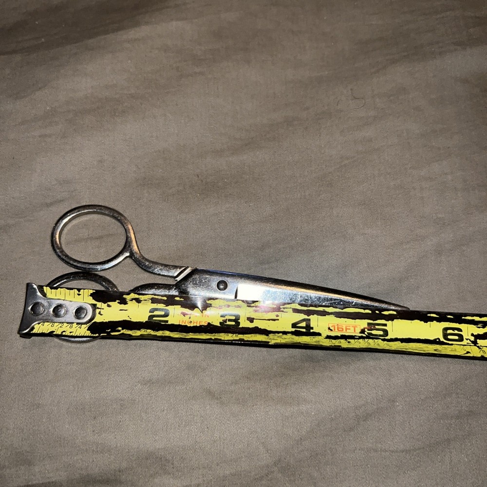 Vintage Scissors 5 1/4″ Long