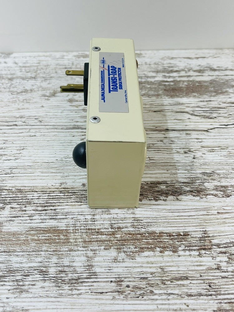 TRANSI TRAP SURGE PROTECTOR WALL PLUG IN