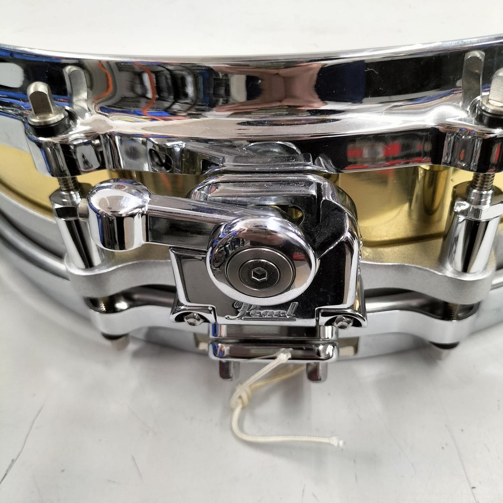 YAMAHA FREE FLOATING SYSTEM/BLASS SHE snare drum