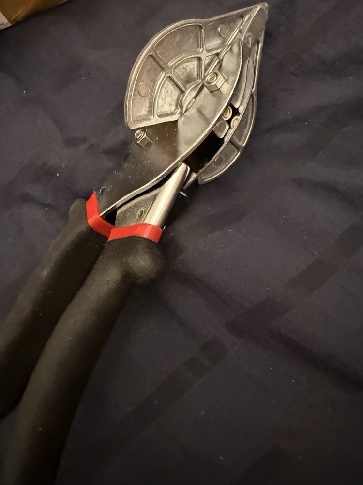 Multi Angle Miter Shear Cutter Hand Tools,45-135 Degree Adjustable Black