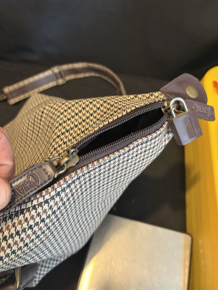 Chaps brand houndstooth weekender / duffel bag READ DESCRIPTION!