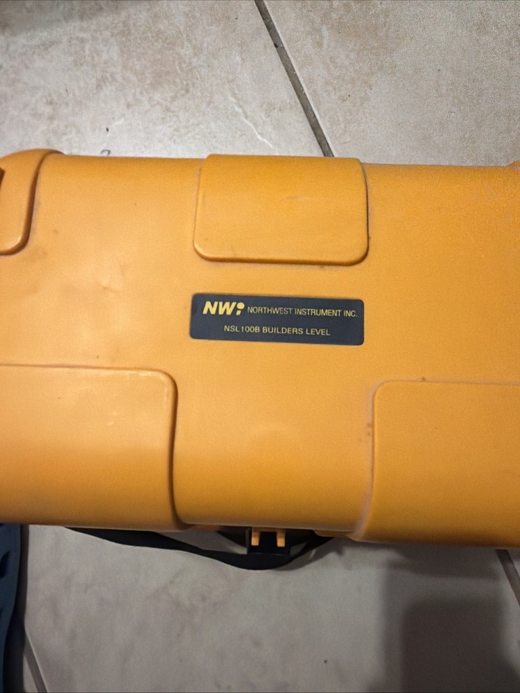 Northwest Instruments NWI Siteline Builders Level NSL100B Case Instructions