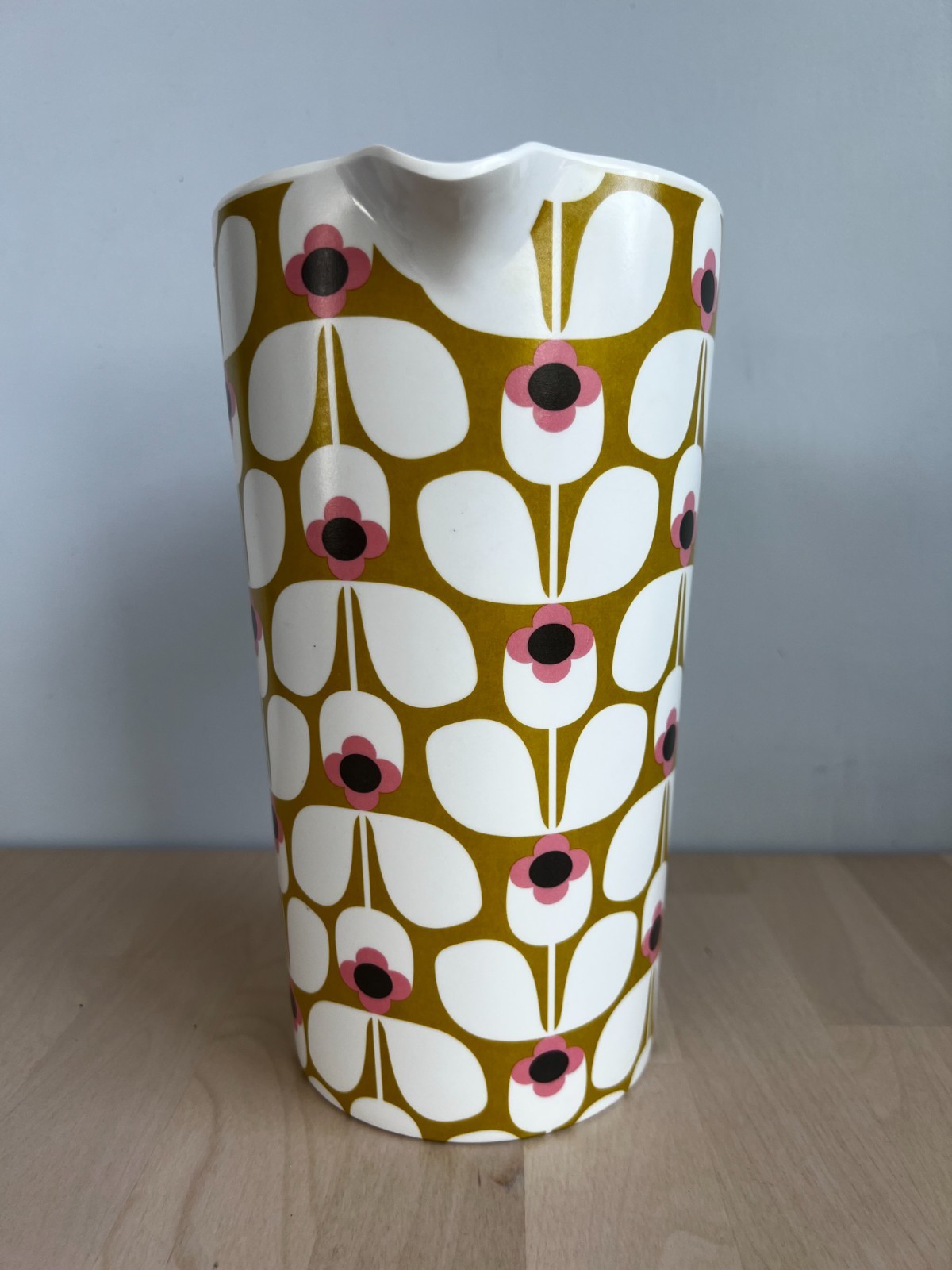 Orla Kiely Home Melamine Pitcher Daisy Flower Petals Pink Green White New