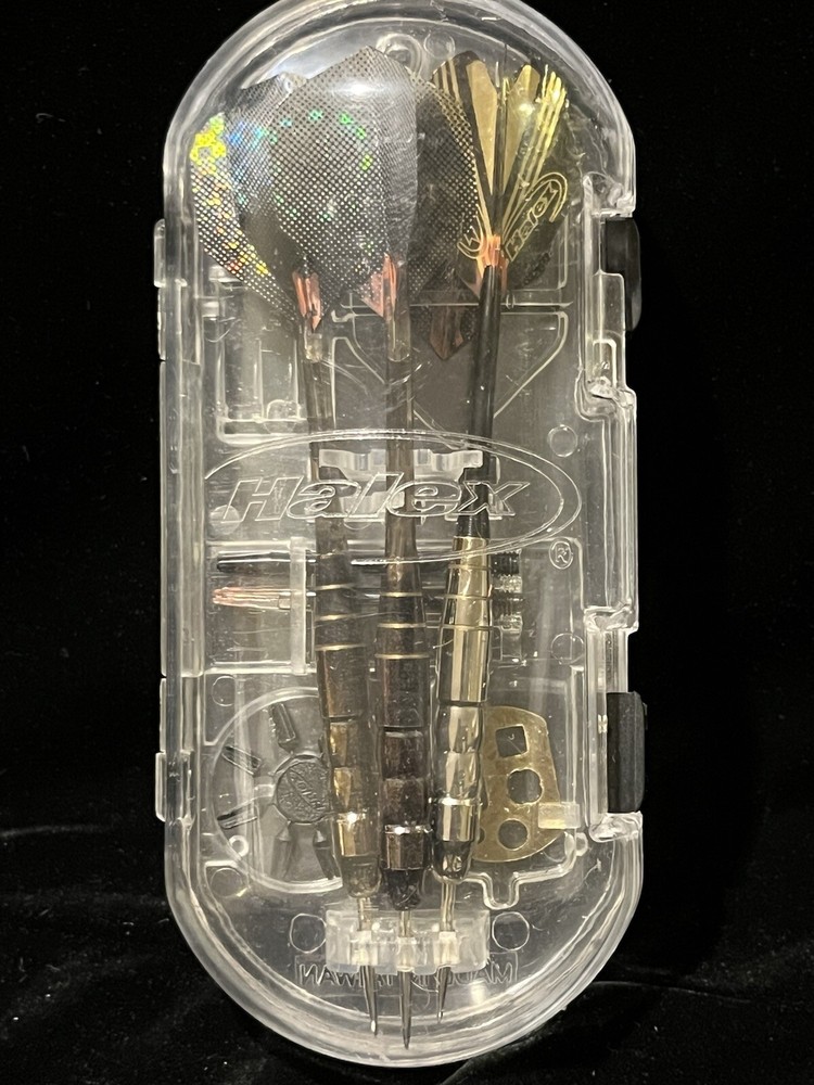 Halex Darts In Plastic Case