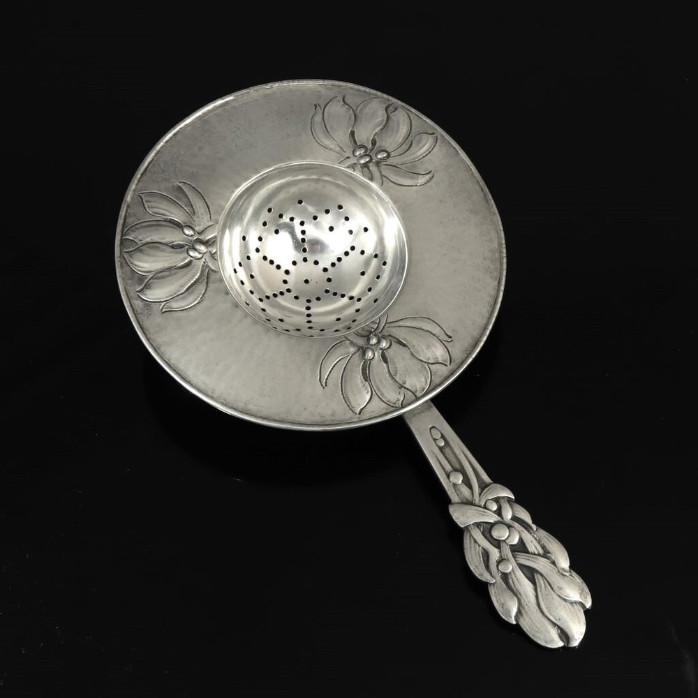 Heimbürger Silver Tea Strainer 366AV - Mistletoe / Mistelten